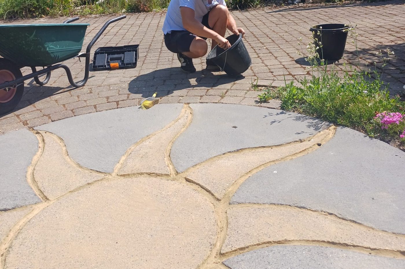 Finished sun-pattern patio